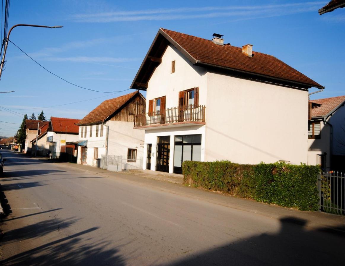 Apartman Alchemist I Bosanska Dubica Exterior photo