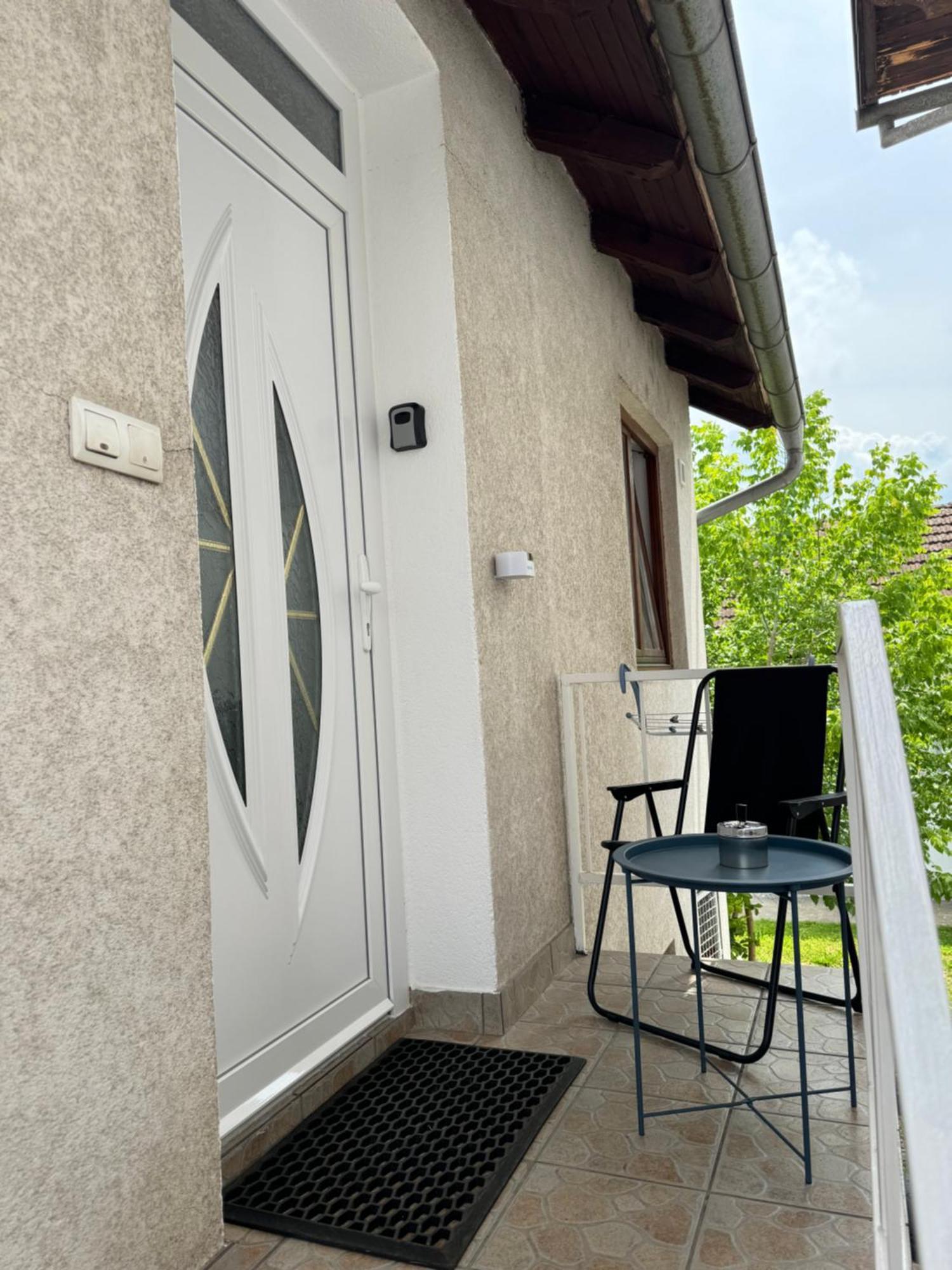 Apartman Alchemist I Bosanska Dubica Exterior photo
